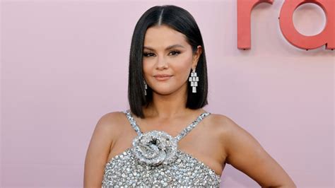 Selena Gomez’s Rare Impact Fund – Empowering Mental Health Awareness Through Pop Music!